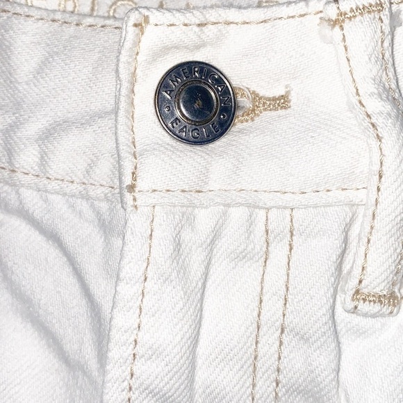 American Eagle White Distressed Cotton 90's Boyfriend Shorts - Picture 4 of 12